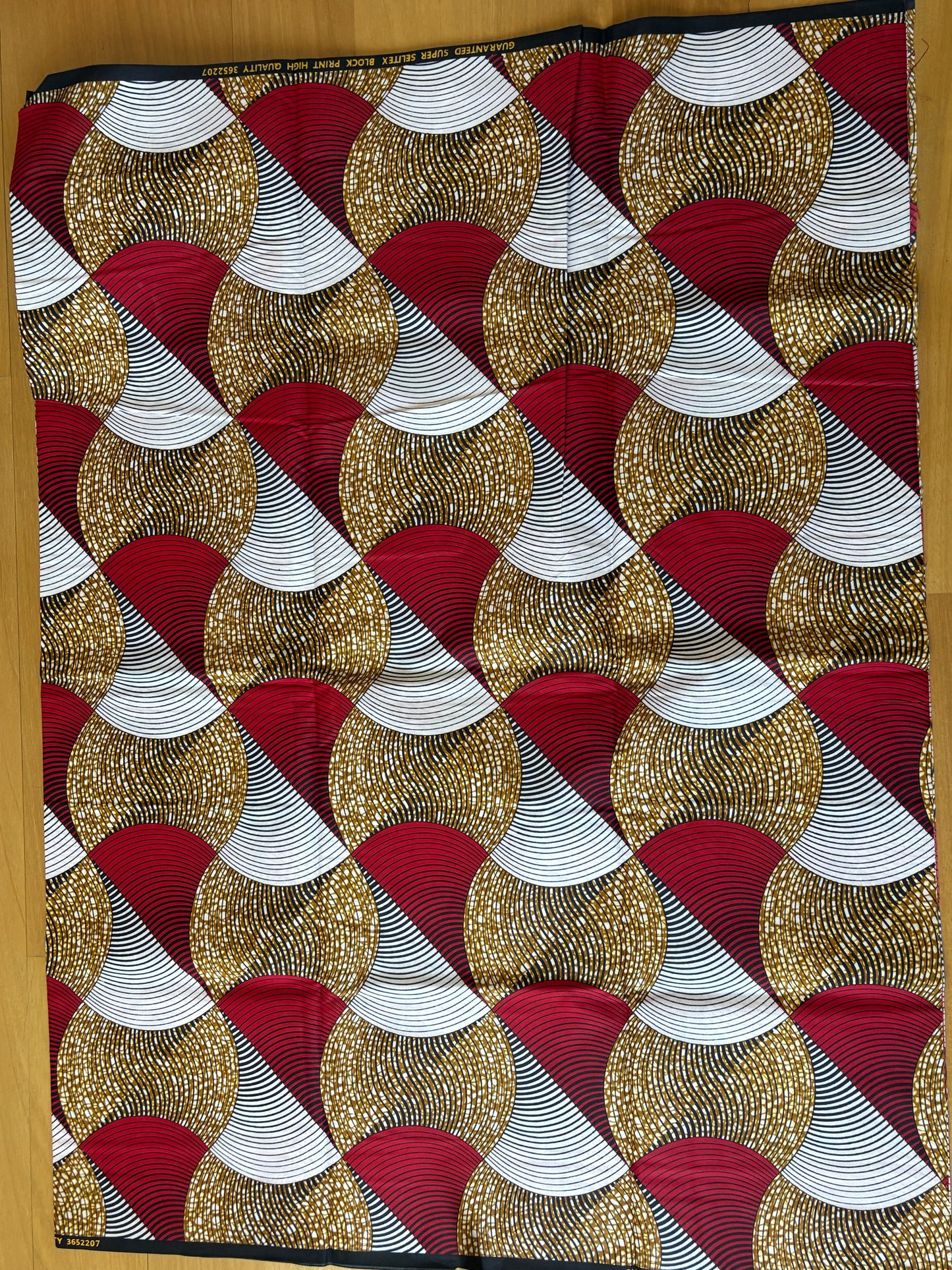 Capulana Curved Harmony
